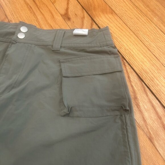 Olive green Mini Cargo Skirt - Picture 2 of 6